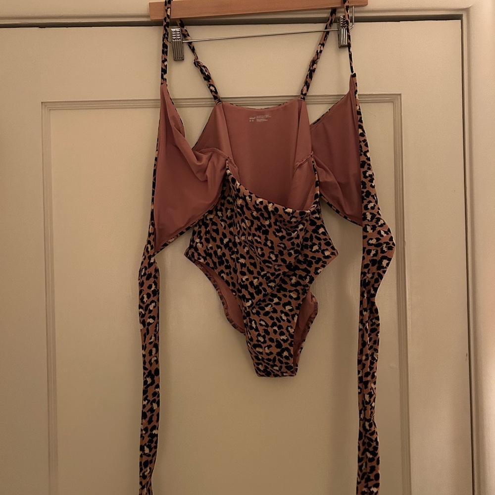 WRAP American Eagle Outfitters Leopard Print One Piece Swimsuit